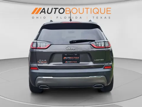 More photos of 2019 Jeep Cherokee Limited at Auto Boutique Ohio, OH