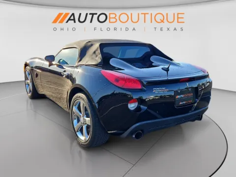 Another view of 2009 Pontiac Solstice GXP for sale in Columbus, OH at Auto Boutique Ohio