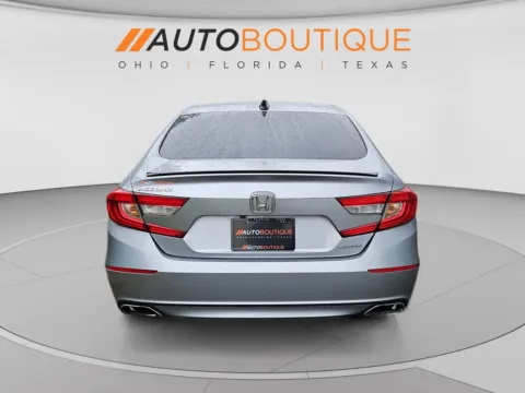 More photos of 2022 Honda Accord Sedan Sport at Auto Boutique Ohio, OH