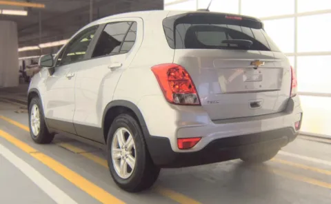 More photos of 2020 Chevrolet Trax LS at Auto Boutique Ohio, OH