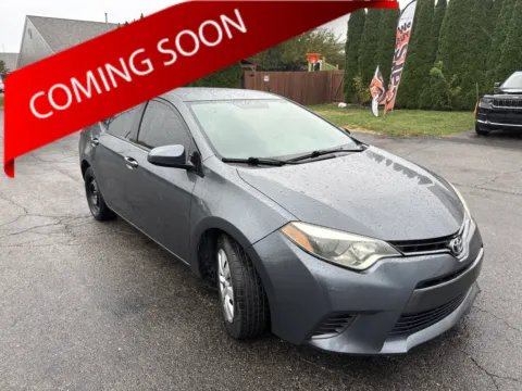 Gray 2015 Toyota Corolla LE for sale in Columbus, OH