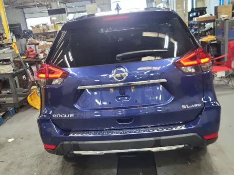 Another view of 2020 Nissan Rogue SL for sale in Columbus, OH at Auto Boutique Ohio