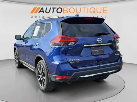 Another view of 2020 Nissan Rogue SL for sale in Columbus, OH at Auto Boutique Ohio