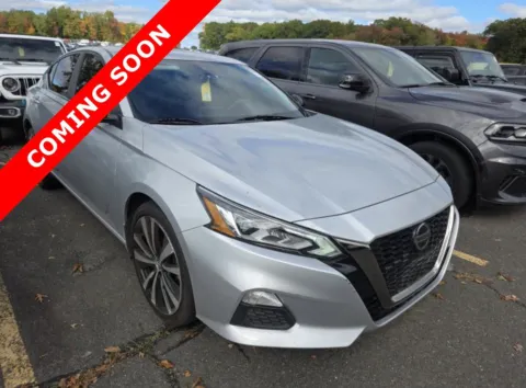 Another view of 2021 Nissan Altima 2.5 SR for sale in Columbus, OH at Auto Boutique Ohio