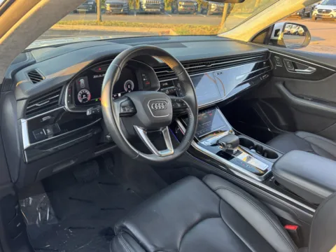 More photos of 2019 Audi Q8 Prestige at Auto Boutique Ohio, OH