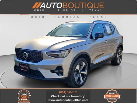 Green 2023 Volvo XC40 Ultimate Dark Theme for sale in Columbus, OH