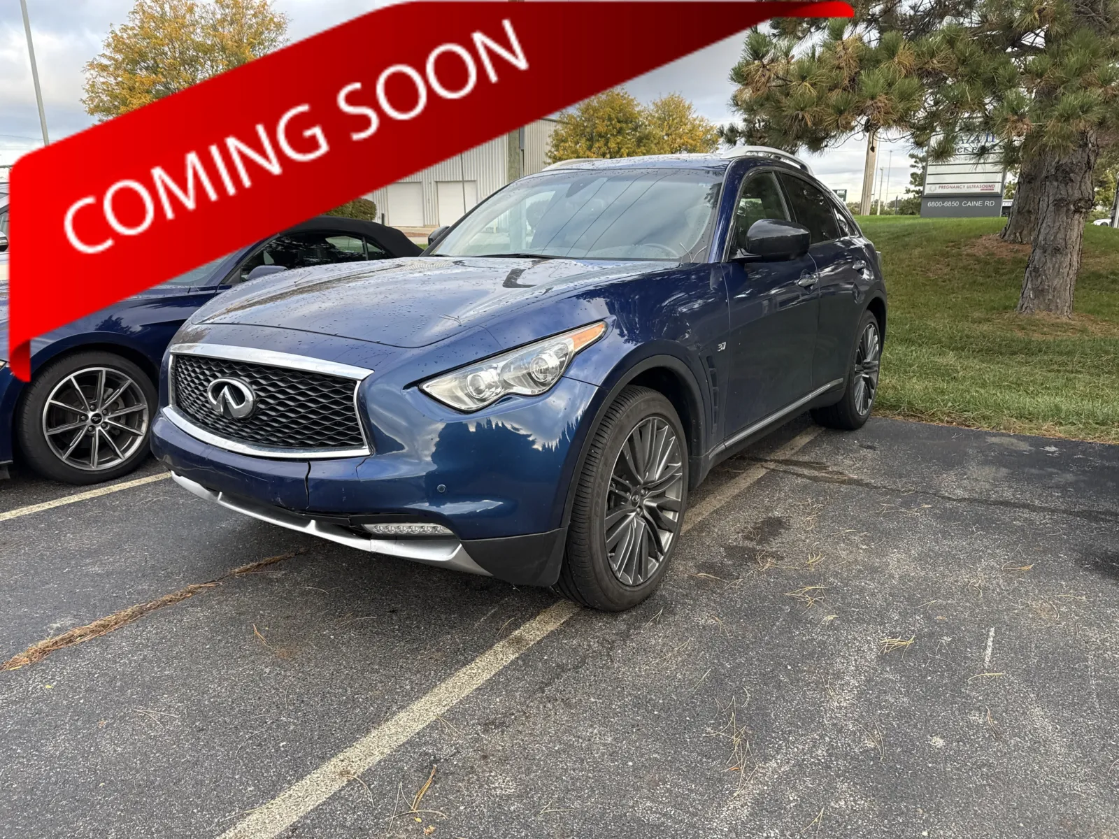 2017 INFINITI QX70