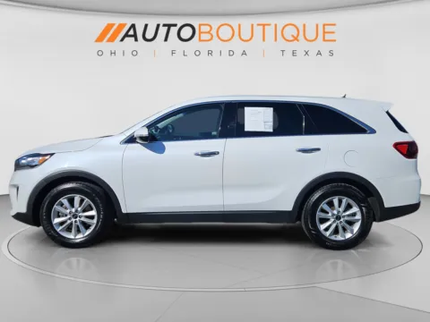 Photos of 2019 Kia Sorento LX V6 for sale in Columbus, OH at Auto Boutique Ohio