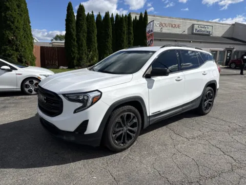 Photos of 2021 GMC Terrain SLE for sale in Columbus, OH at Auto Boutique Ohio