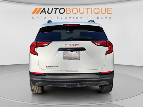 More photos of 2021 GMC Terrain SLE at Auto Boutique Ohio, OH