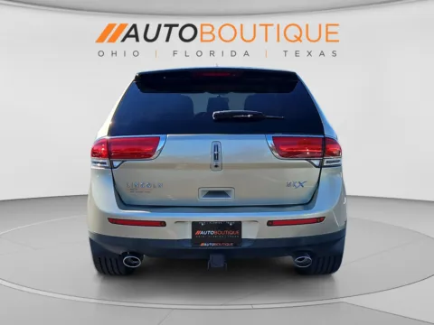 More photos of 2011 Lincoln MKX at Auto Boutique Ohio, OH
