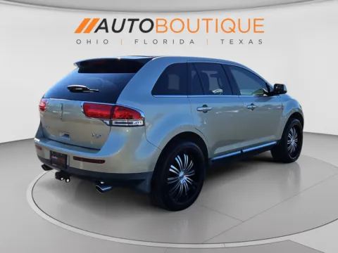 More photos of 2011 Lincoln MKX at Auto Boutique Ohio, OH