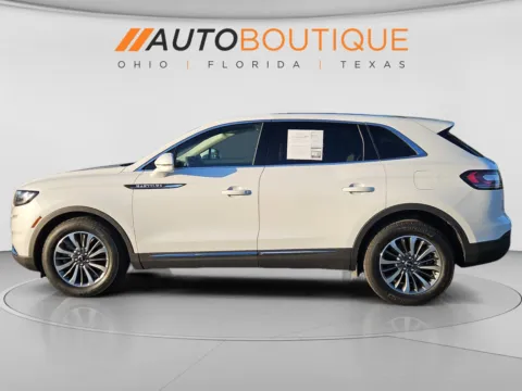 Photos of 2021 Lincoln Nautilus Reserve for sale in Columbus, OH at Auto Boutique Ohio
