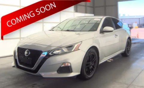 Silver 2019 Nissan Altima 2.5 S for sale in Columbus, OH