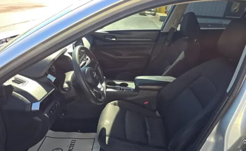 More photos of 2019 Nissan Altima 2.5 S at Auto Boutique Ohio, OH