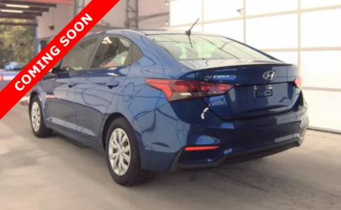 More photos of 2021 Hyundai Accent SE at Auto Boutique Ohio, OH
