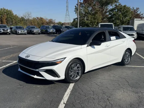 More photos of 2024 Hyundai Elantra SEL at Auto Boutique Ohio, OH