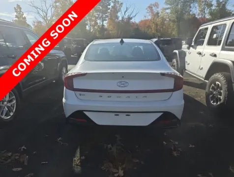 More photos of 2021 Hyundai Sonata SEL at Auto Boutique Ohio, OH