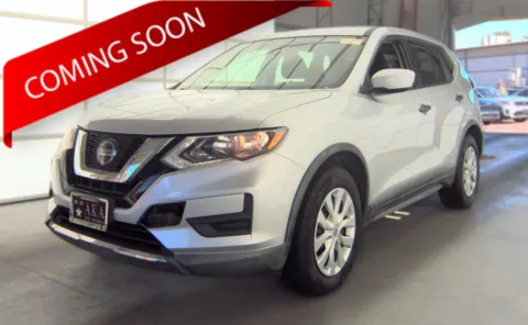 Silver 2018 Nissan Rogue S for sale in Columbus, OH