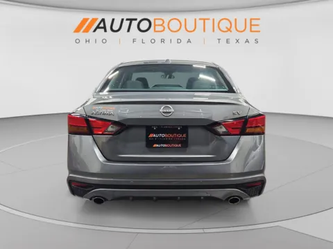 More photos of 2024 Nissan Altima 2.5 SV at Auto Boutique Ohio, OH