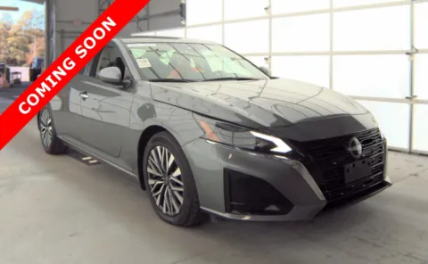 Another view of 2024 Nissan Altima 2.5 SV for sale in Columbus, OH at Auto Boutique Ohio