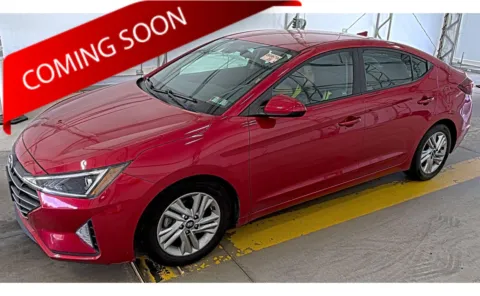Red 2020 Hyundai Elantra SEL for sale in Columbus, OH