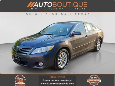 Gray 2011 Toyota Camry LE for sale in Columbus, OH