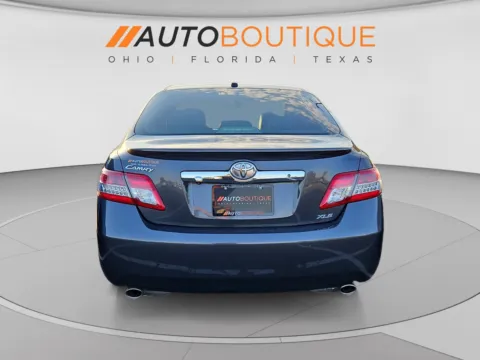 More photos of 2011 Toyota Camry LE at Auto Boutique Ohio, OH