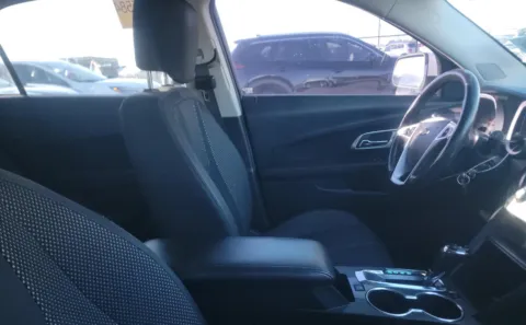 More photos of 2017 Chevrolet Equinox LT at Auto Boutique Ohio, OH