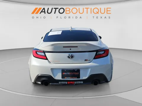 More photos of 2024 Toyota GR86 Premium at Auto Boutique Ohio, OH