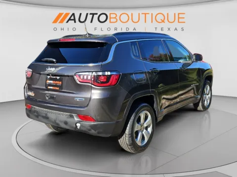 More photos of 2021 Jeep Compass Altitude at Auto Boutique Ohio, OH