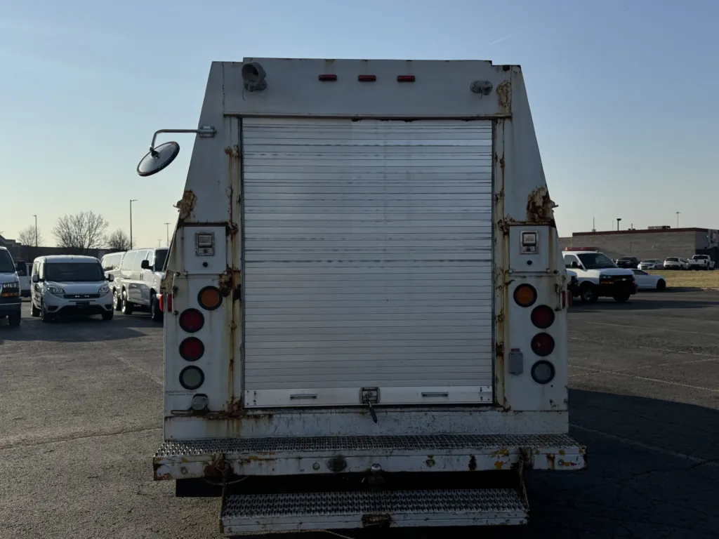 2010 Ford Econoline - Photo 10