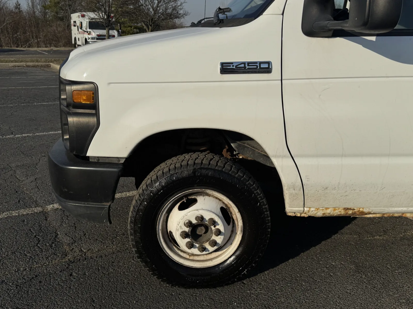 2010 Ford Econoline - Photo 27