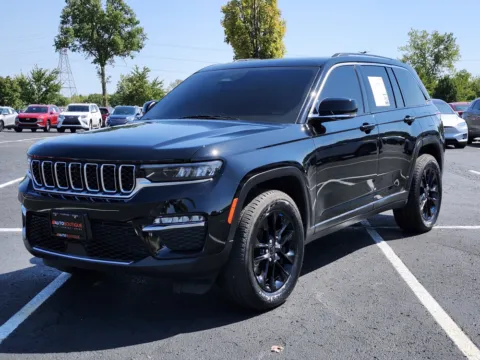 More photos of 2023 Jeep Grand Cherokee Limited at Auto Boutique Ohio, OH
