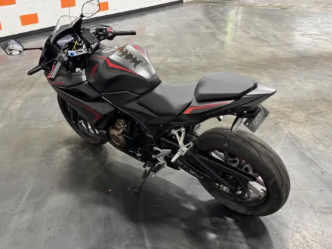 More photos of 2019 HONDA CBR 500R ABS at Auto Boutique Ohio, OH