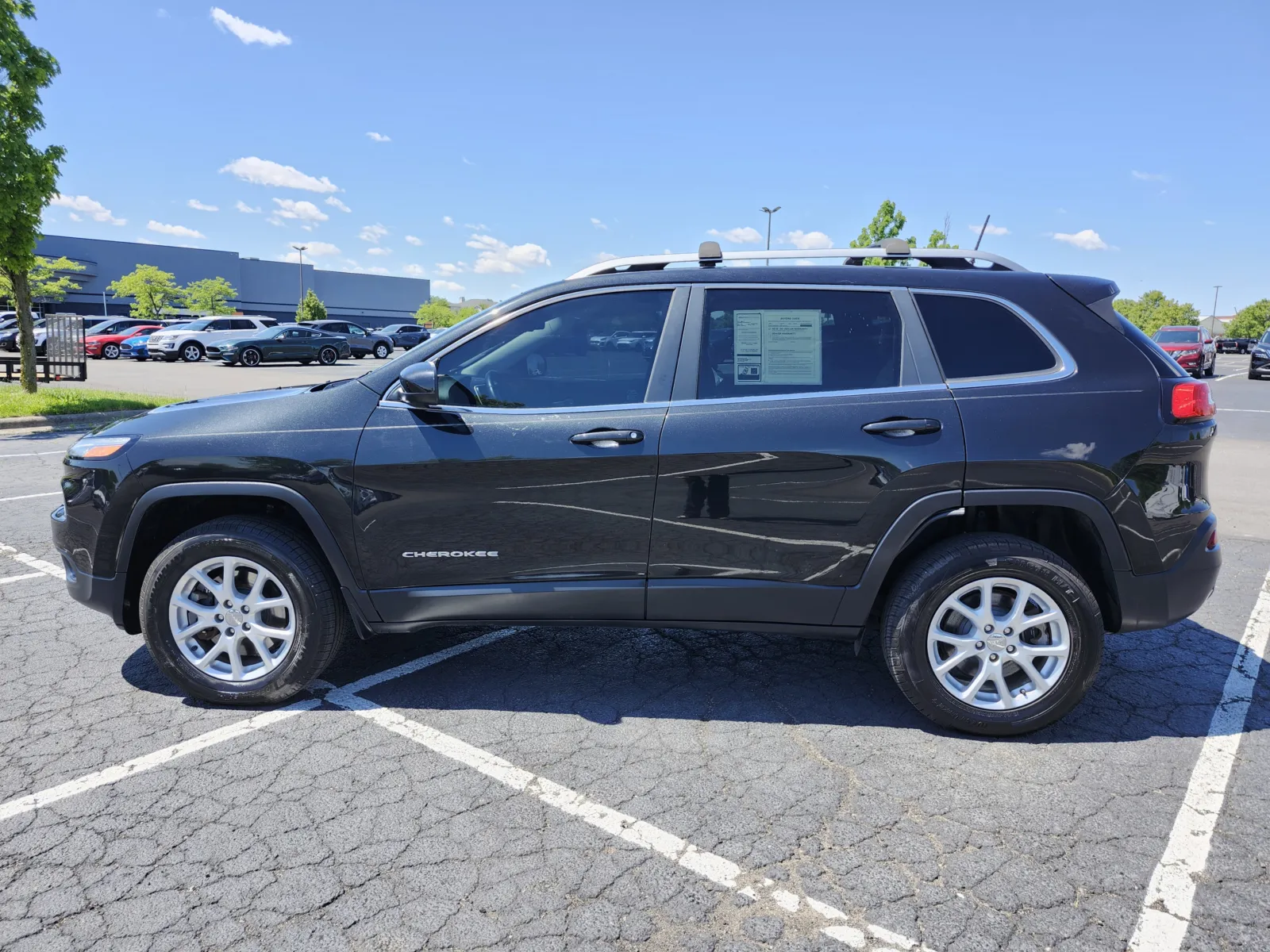 2016 Jeep Cherokee Latitude - Photo 14
