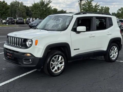 More photos of 2016 Jeep Renegade Latitude at Auto Boutique Ohio, OH