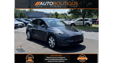 Gray 2024 Tesla Model Y Long Range for sale in Columbus, OH
