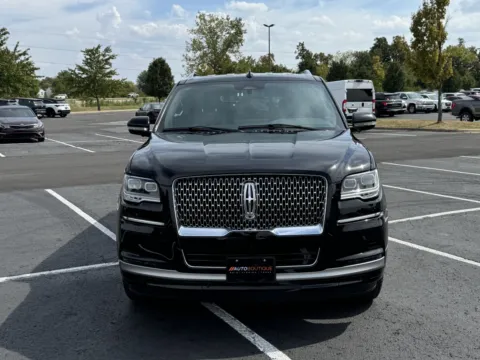 Another view of 2024 Lincoln Navigator L Premiere for sale in Columbus, OH at Auto Boutique Ohio
