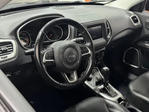 More photos of 2018 Jeep Compass Latitude at Auto Boutique Ohio, OH