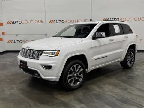 More photos of 2017 Jeep Grand Cherokee Overland at Auto Boutique Ohio, OH