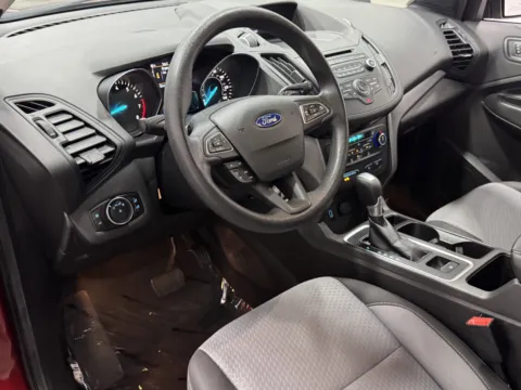 More photos of 2017 Ford Escape SE at Auto Boutique Ohio, OH