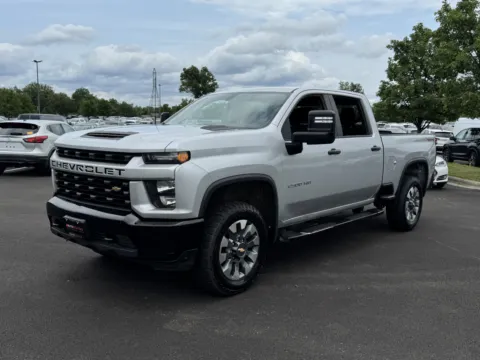 More photos of 2023 Chevrolet Silverado 2500HD Custom at Auto Boutique Ohio, OH