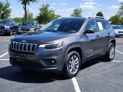 More photos of 2019 Jeep Cherokee Latitude Plus at Auto Boutique Ohio, OH