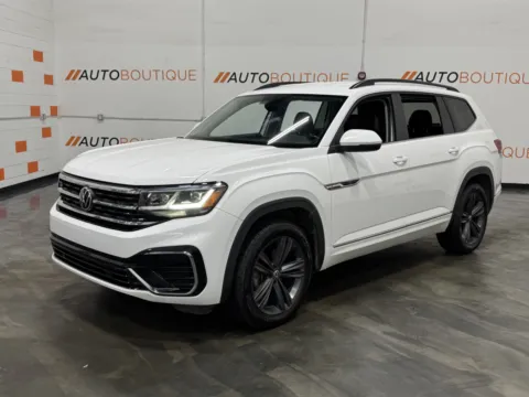 More photos of 2021 Volkswagen Atlas 3.6L V6 SE w/Technology R-Line at Auto Boutique Ohio, OH