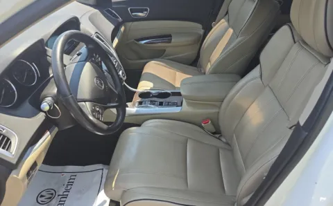 More photos of 2018 Acura TLX w/Technology Pkg at Auto Boutique Ohio, OH
