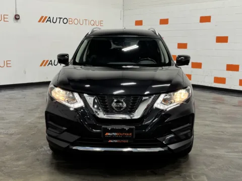 Another view of 2020 Nissan Rogue SV for sale in Columbus, OH at Auto Boutique Ohio