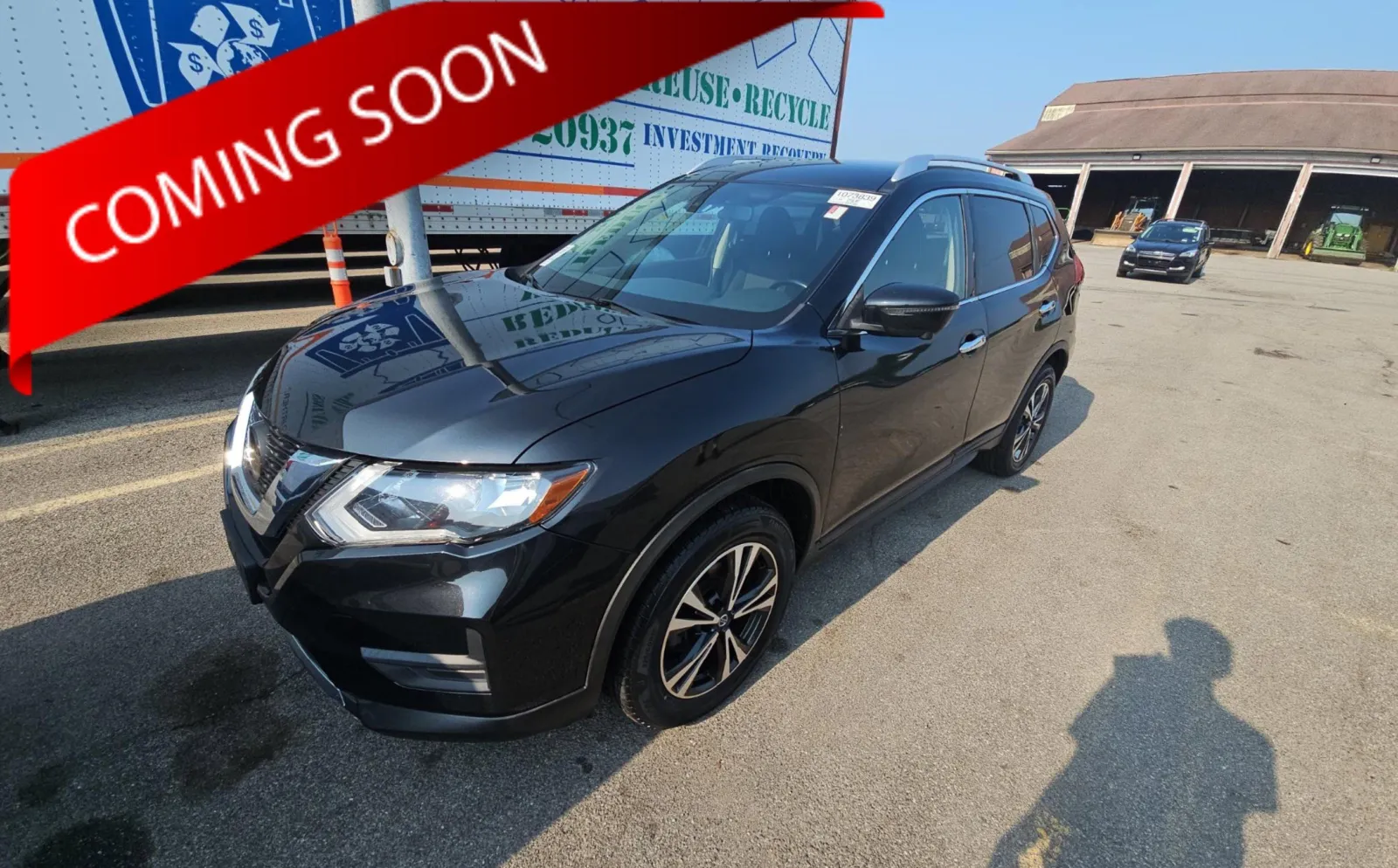 Black 2020 Nissan Rogue SV for sale in Columbus, OH