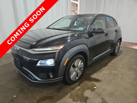 Black 2021 Hyundai Kona Electric Limited for sale in Columbus, OH