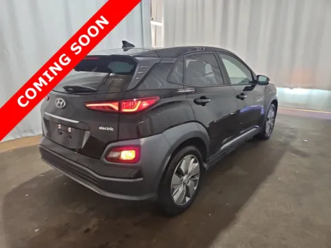 More photos of 2021 Hyundai Kona Electric Limited at Auto Boutique Ohio, OH